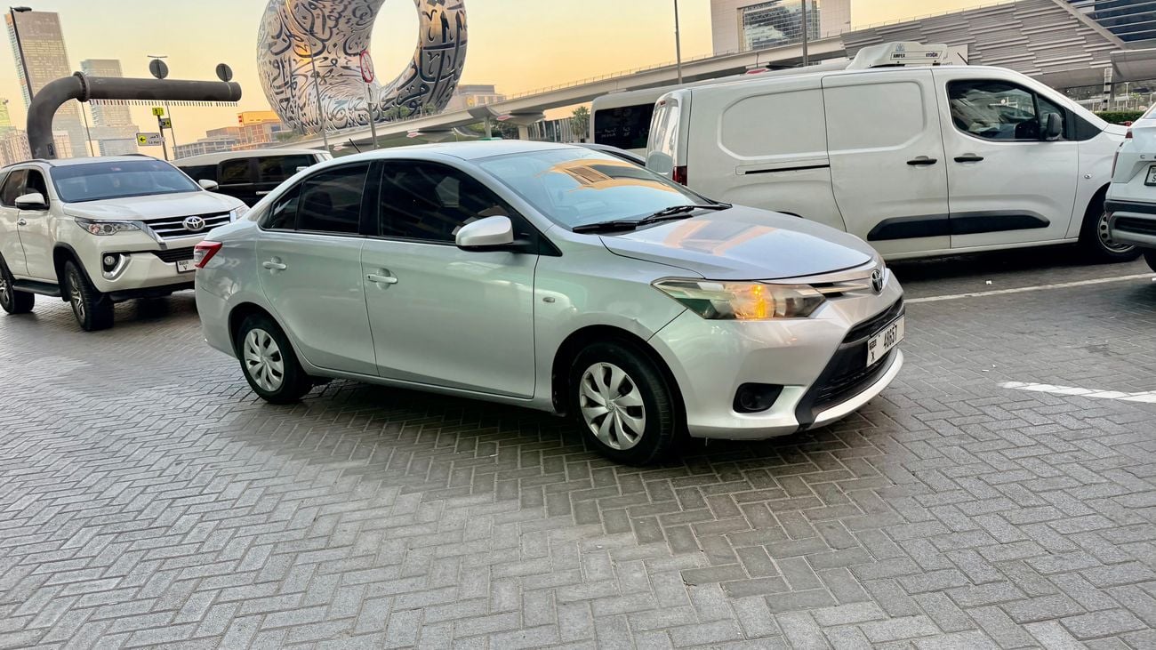 تويوتا يارس