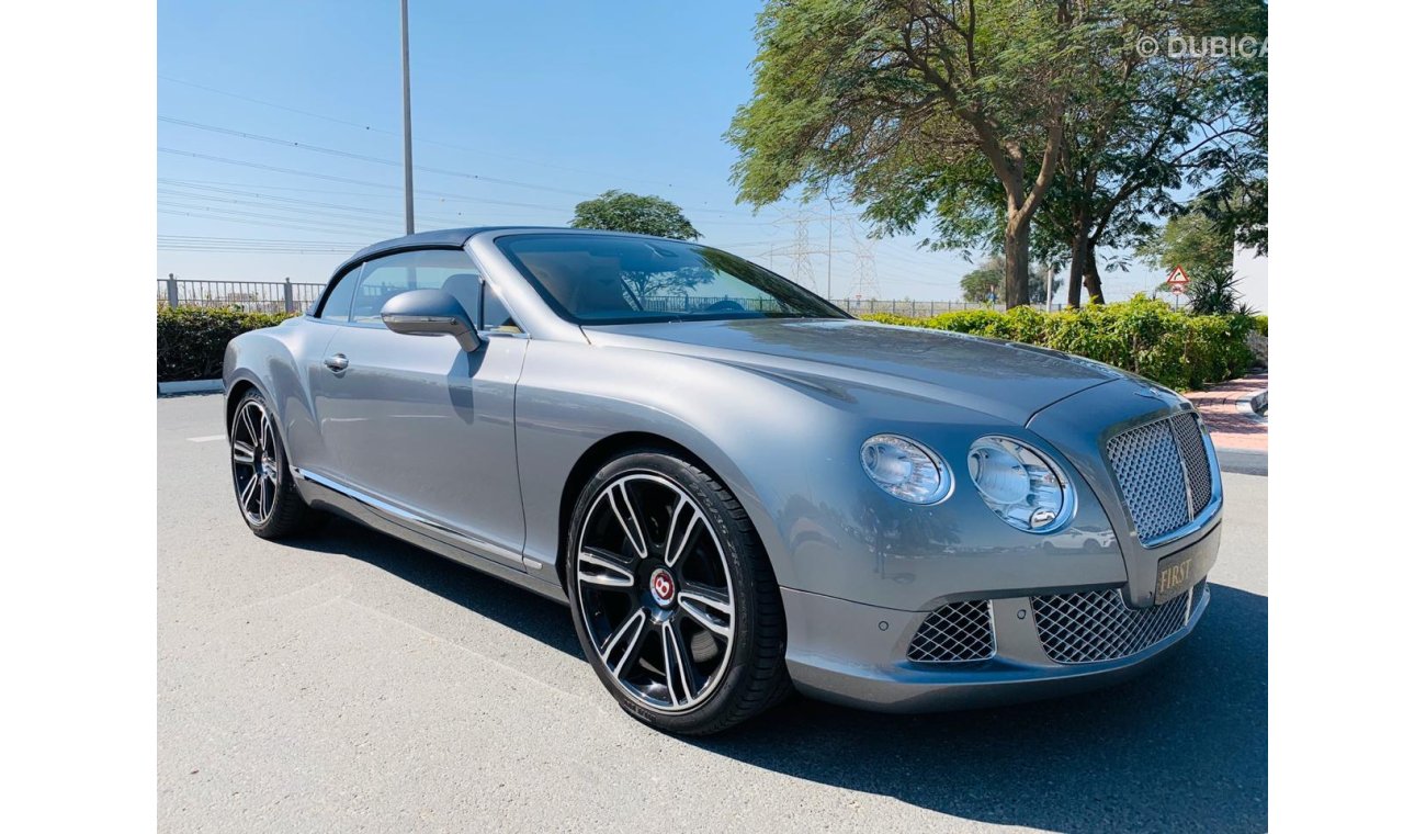 Bentley Continental GTC V12 GCC 2012