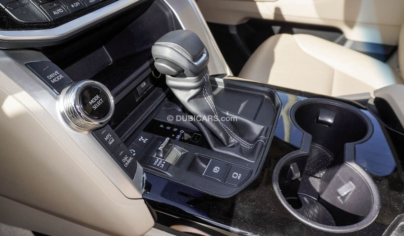 Toyota Land Cruiser GXR 3.5 L Twin turbo V6