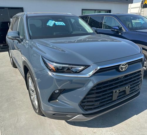 Toyota Highlander TOYOTA GRAND HIGHLANDER LIMITED