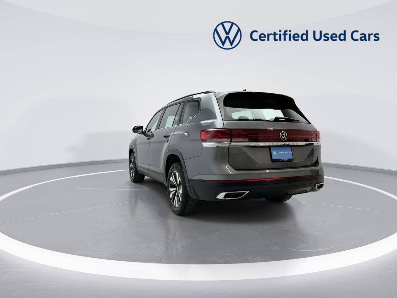 فولكس واجن تيرامونت Trendline 2.0L (Ref#54810) / WAS 149,900 AED - NOW 138,900 AED