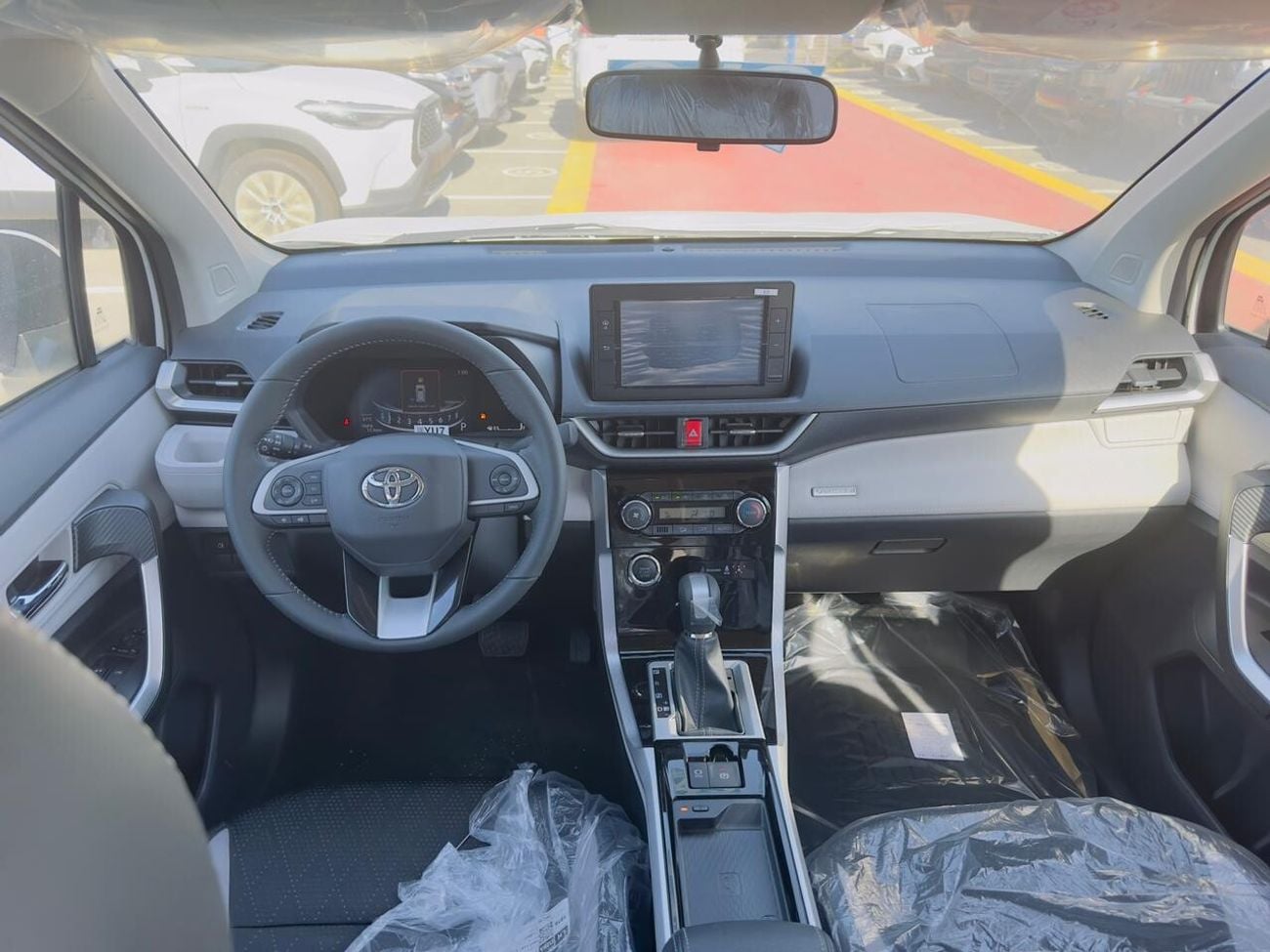 Toyota Veloz 1.5L PET A/T - 24YM  (EXPORT OFFER)