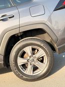 تويوتا راف ٤ XLE Full Option 2022 with sunroof, push start