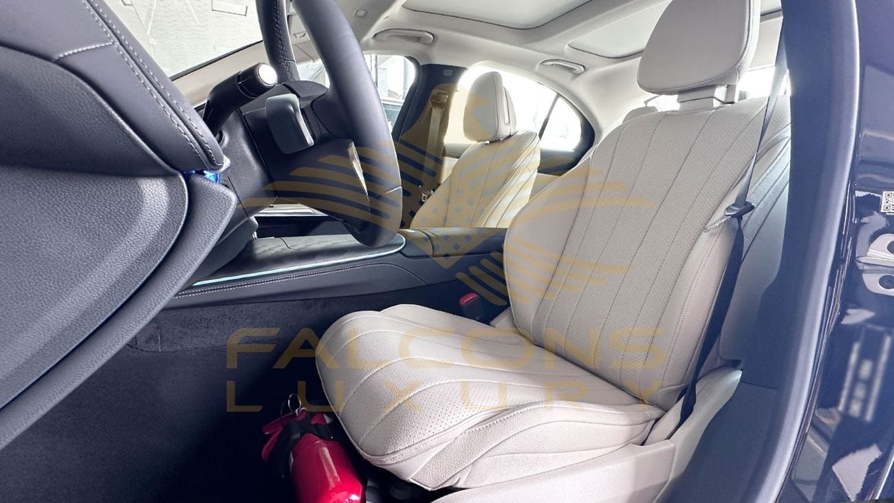 Mercedes Benz E200 STD