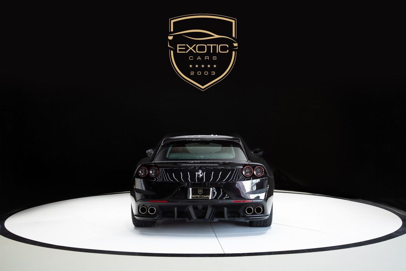 Ferrari GTC4 Lusso Ferrari GTC4LUSSO T V8