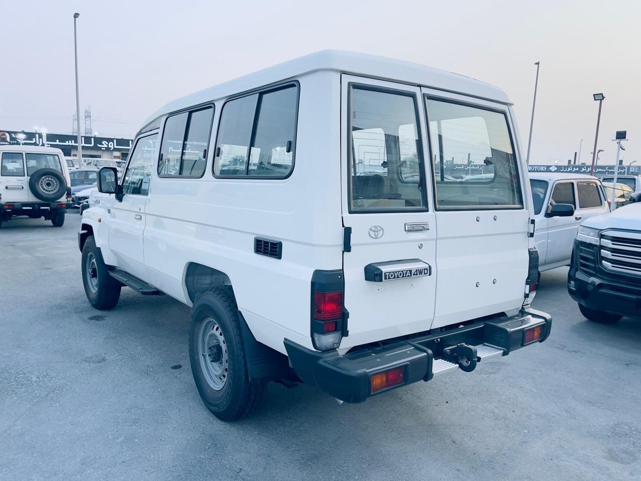 تويوتا لاند كروزر