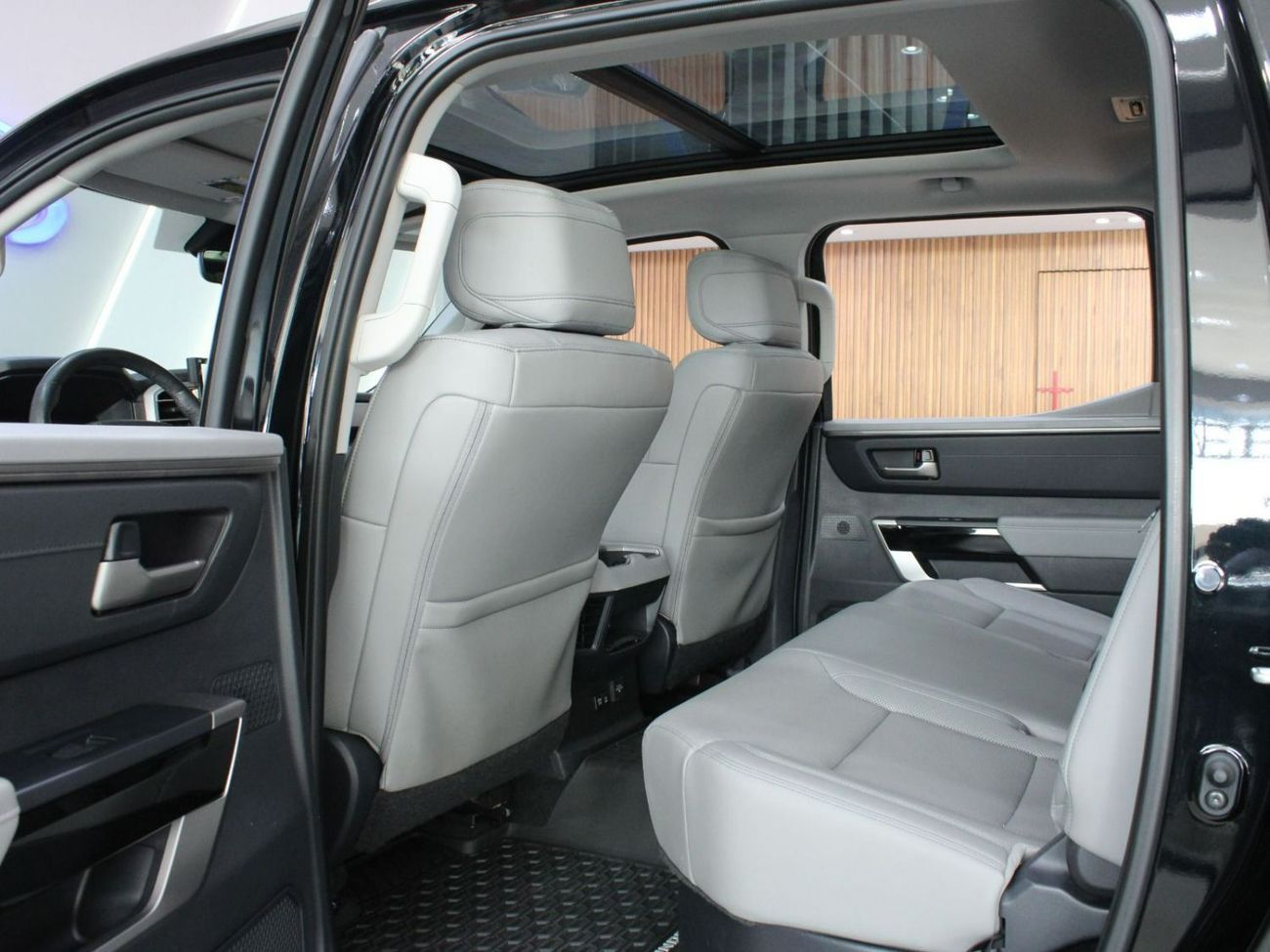 Toyota Tundra Tundra |