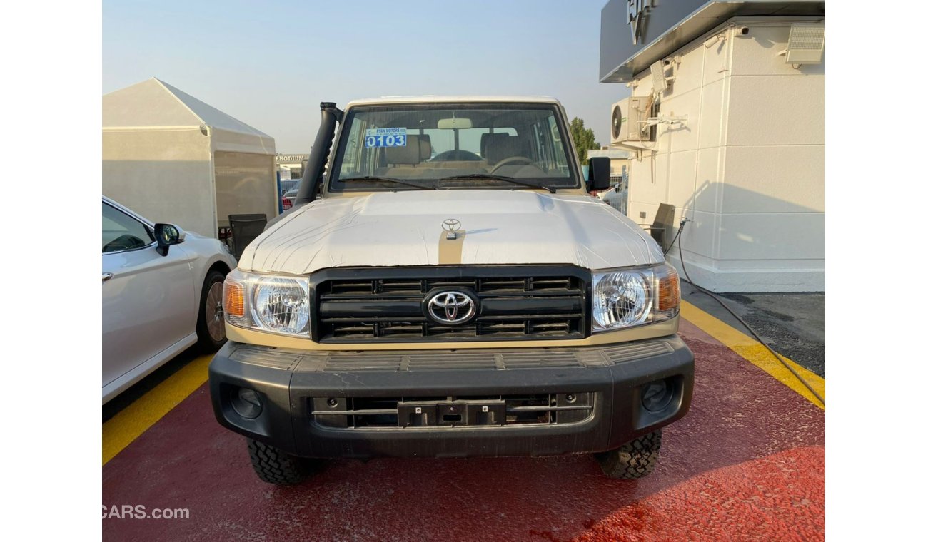 تويوتا لاند كروزر بيك آب TOYOTA LAND CRUISER PICKUP 4.2L V6 MODEL 2021