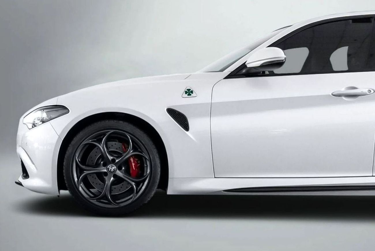 Alfa Romeo Giulia Quadrifoglio 2.9L (505 HP)