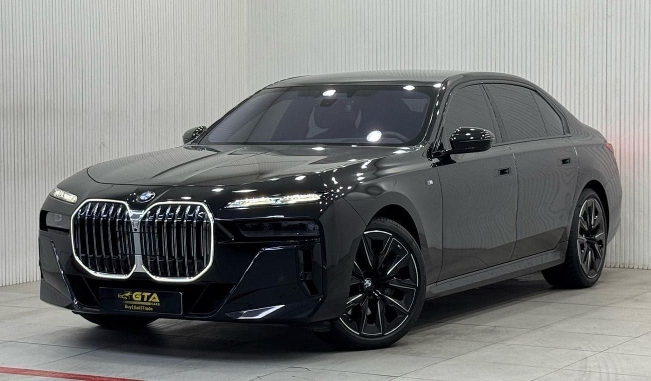 BMW 740i M-Sport 2024 BMW 740i M-Sport, BMW warranty + Service Pack, Fully Loaded, Very Low Kms, GCC