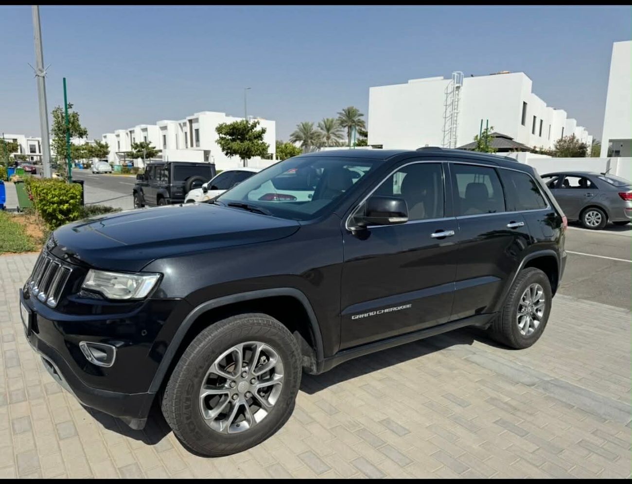 جيب جراند شيروكي