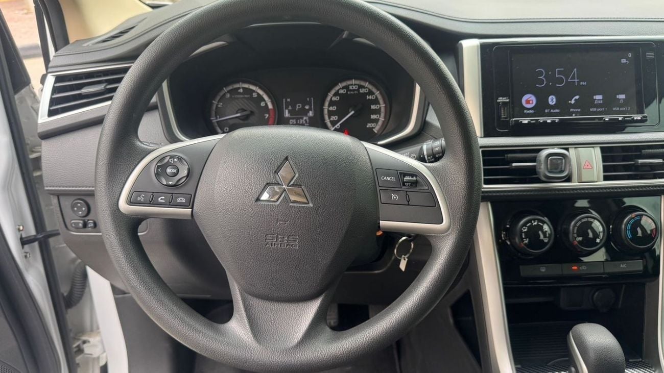 Mitsubishi Xpander Mid 1.5L