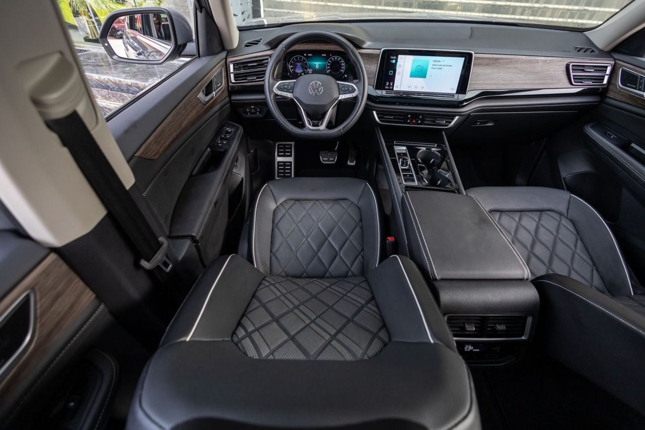 Volkswagen Teramont R LINE Volkswagen Teramont R-Line 2024 GCC | Agency Warranty | Service Contract