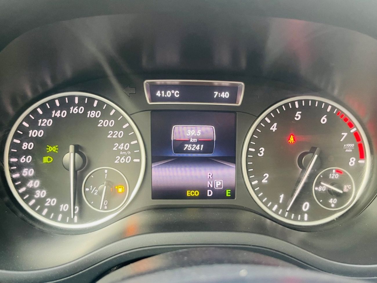 مرسيدس بنز B 220 Panorama full option