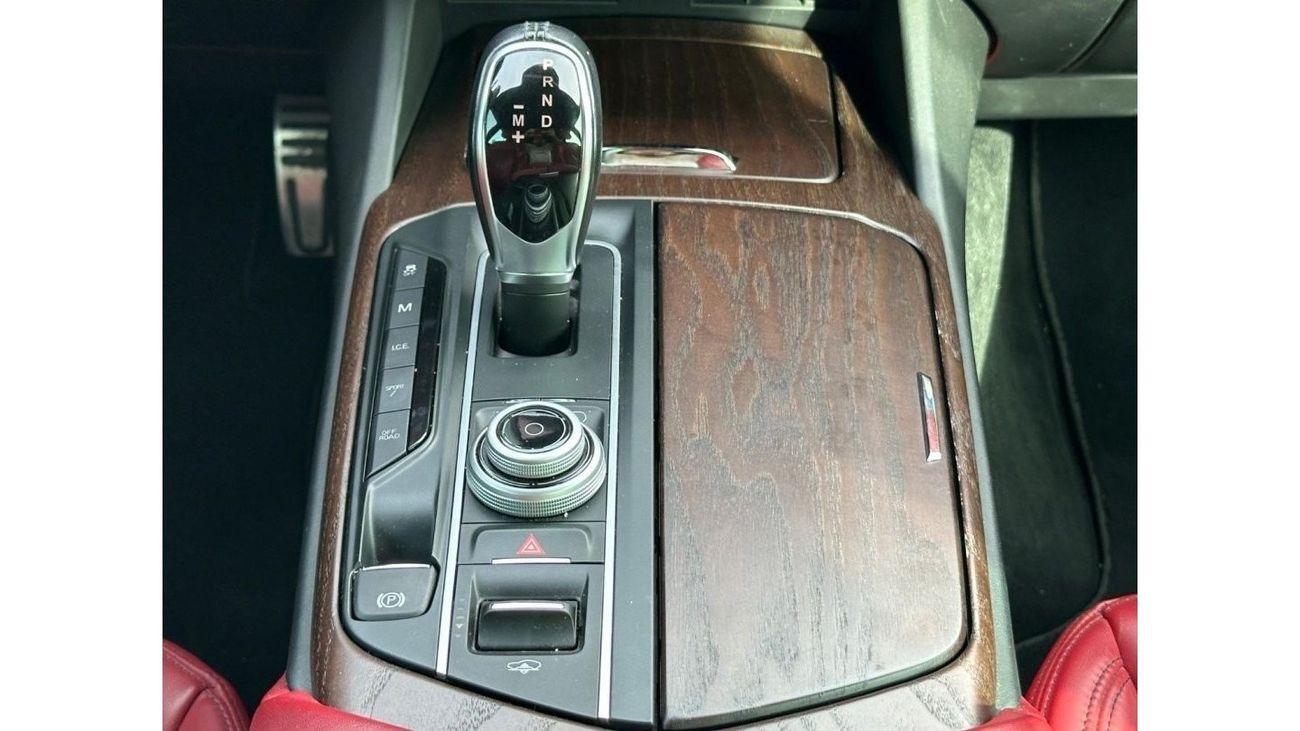 Maserati Levante Std