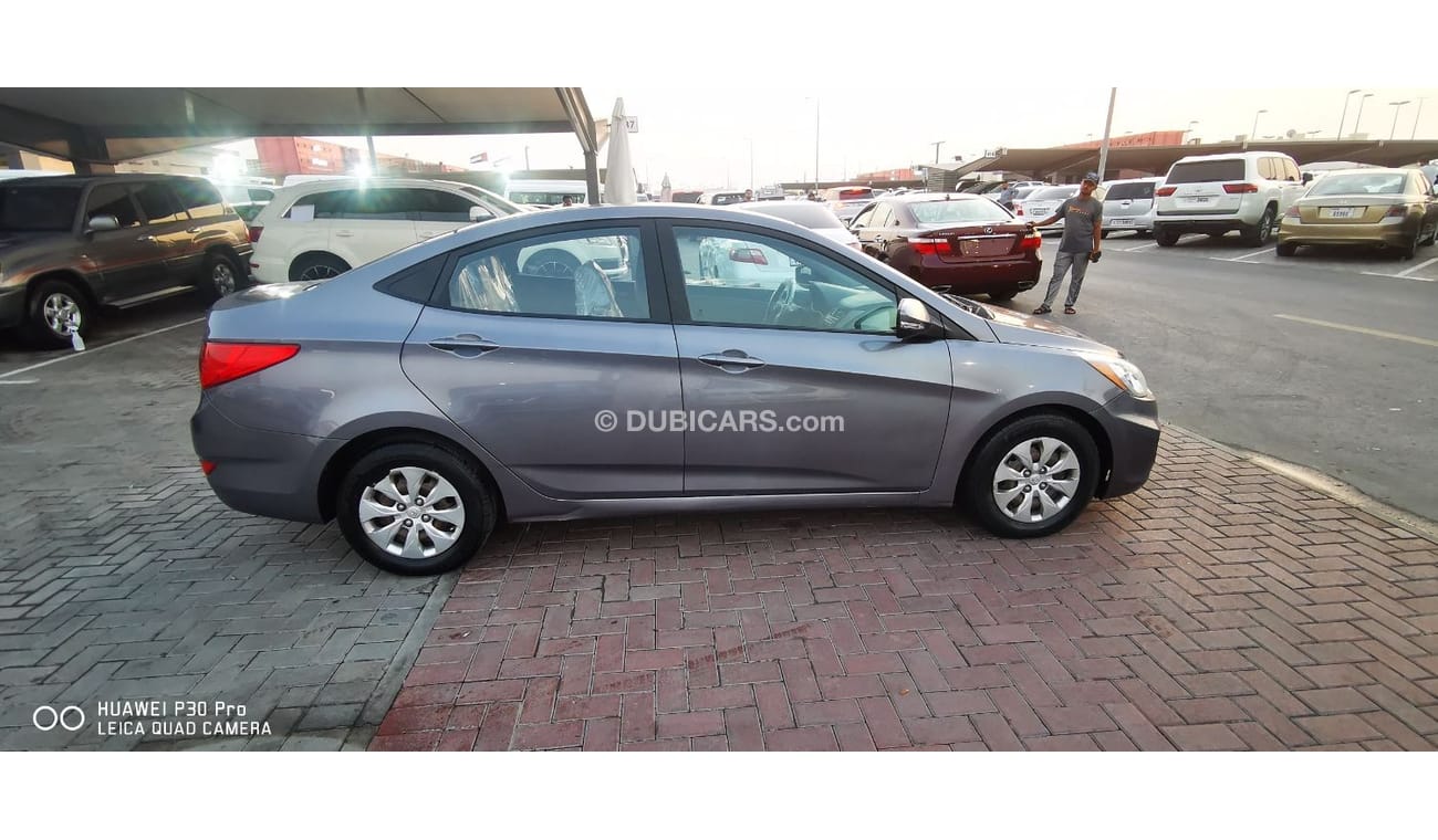 هيونداي أكسنت GL Hyundai Accent 2015 Free Accident (1.6 CC)
