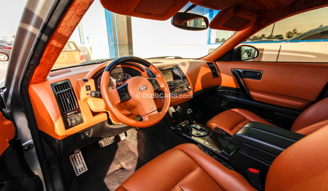 Infiniti FX35