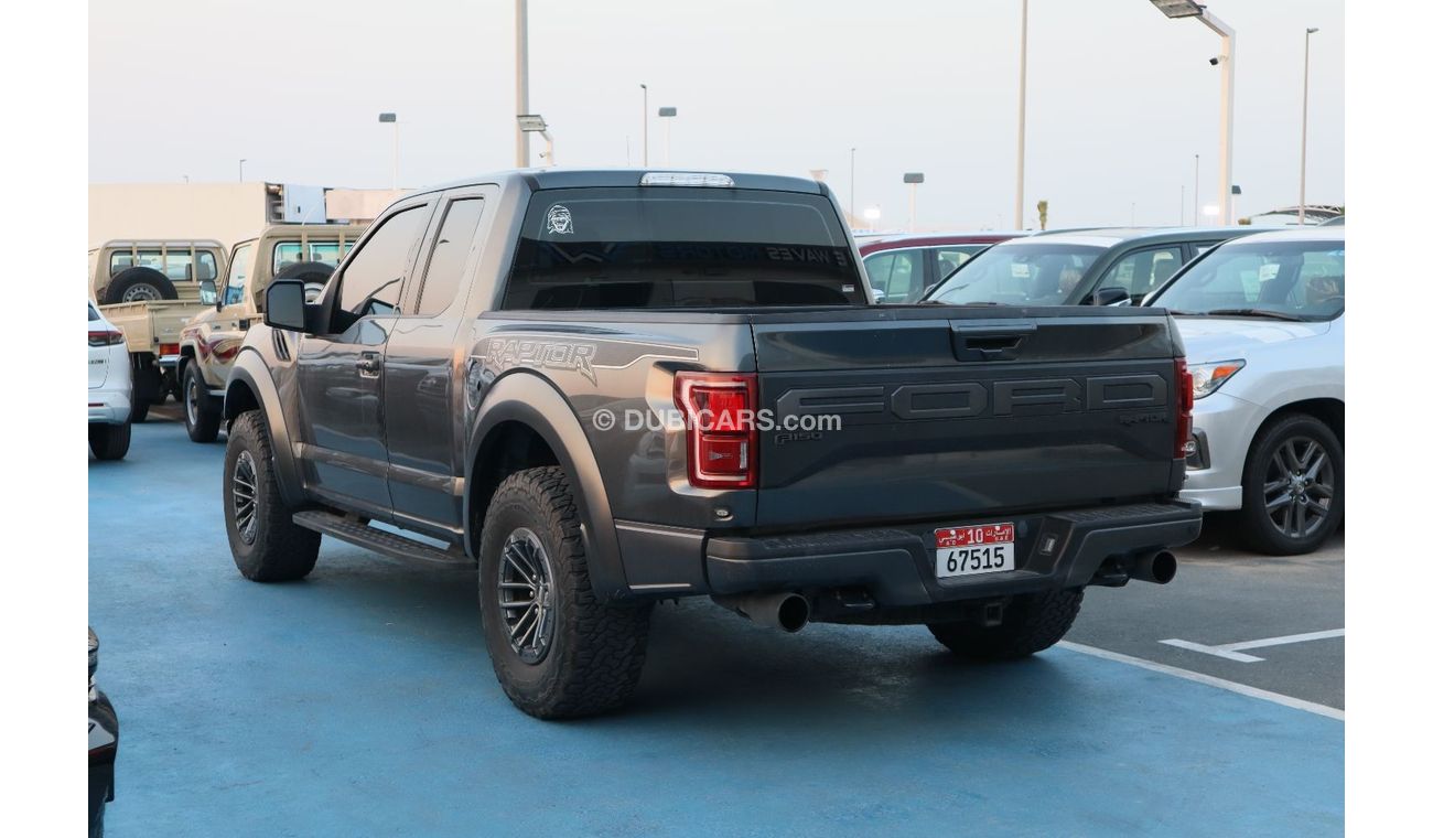 فورد F 150 SVT رابتر