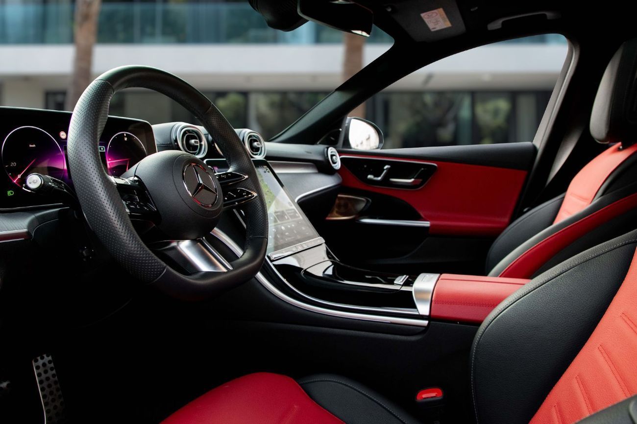 مرسيدس بنز C 200 C200 Premium Plus | 4,211 P.M | 0% Downpayment | Agency Warranty!