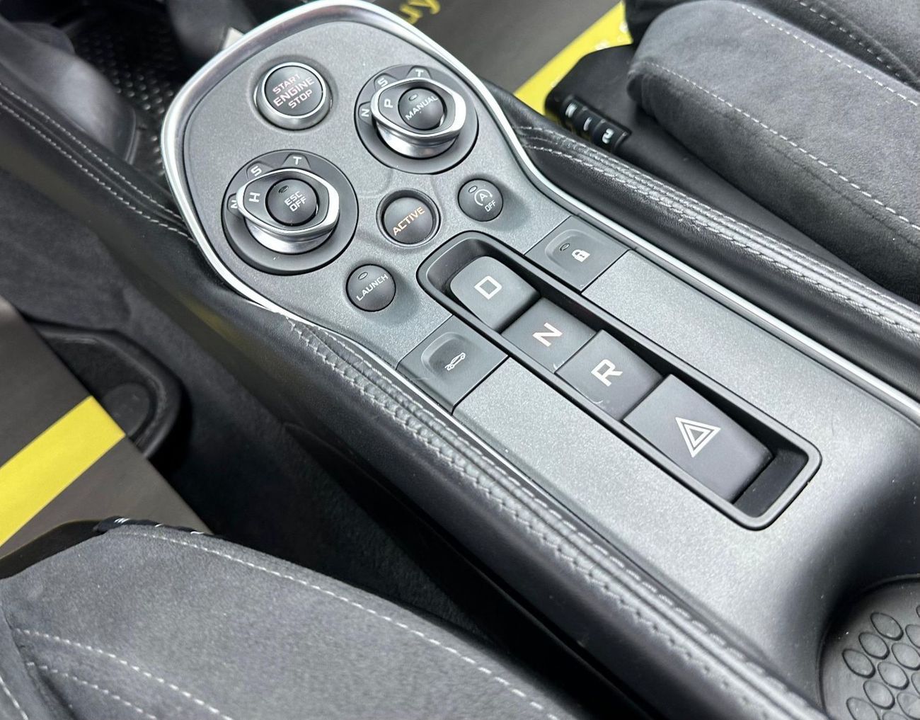 McLaren 570S 2016 McLaren 570 S, Full Service History, Alcantara Interior, Fully Loaded, Excellent Condition, GCC