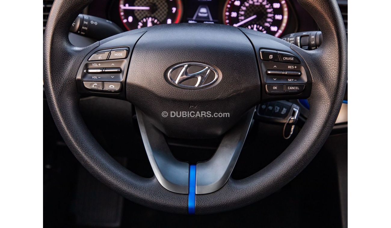 Hyundai Veloster Std