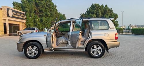 تويوتا لاند كروزر Toyota Land curjer Model 2006