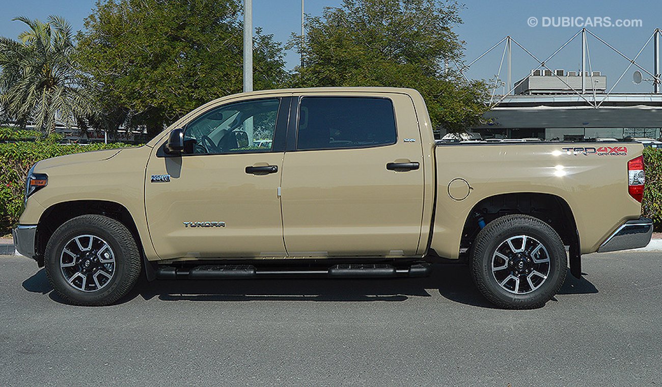 Toyota Tundra 2019 Crewmax SR5, 5.7L V8 4X4, 0km with 6 Years or 200,000km Warranty + 1 Free Service