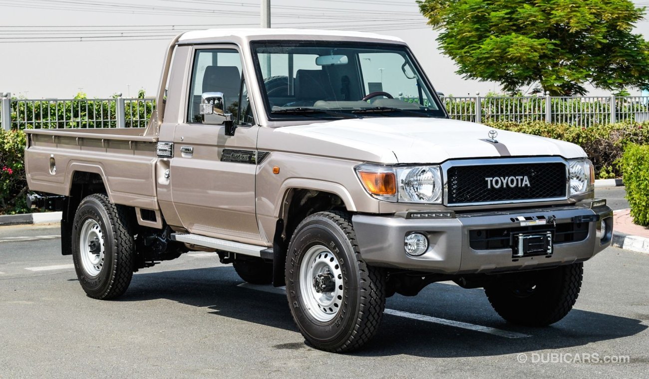 Toyota Land Cruiser Pick Up 4.0L V6 Petrol