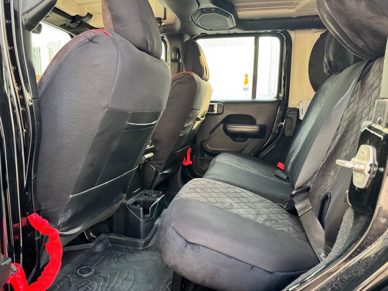 جيب رانجلر Unlimited Sport 3.6L A/T