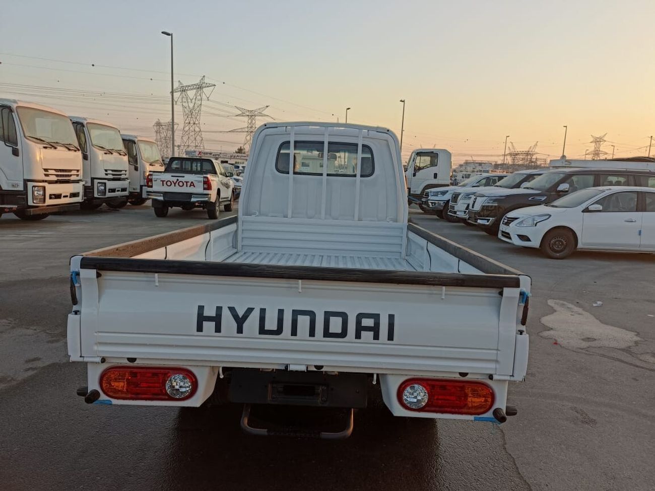 Hyundai H 100 Hyundai H100 Super Cab Cargo Truck