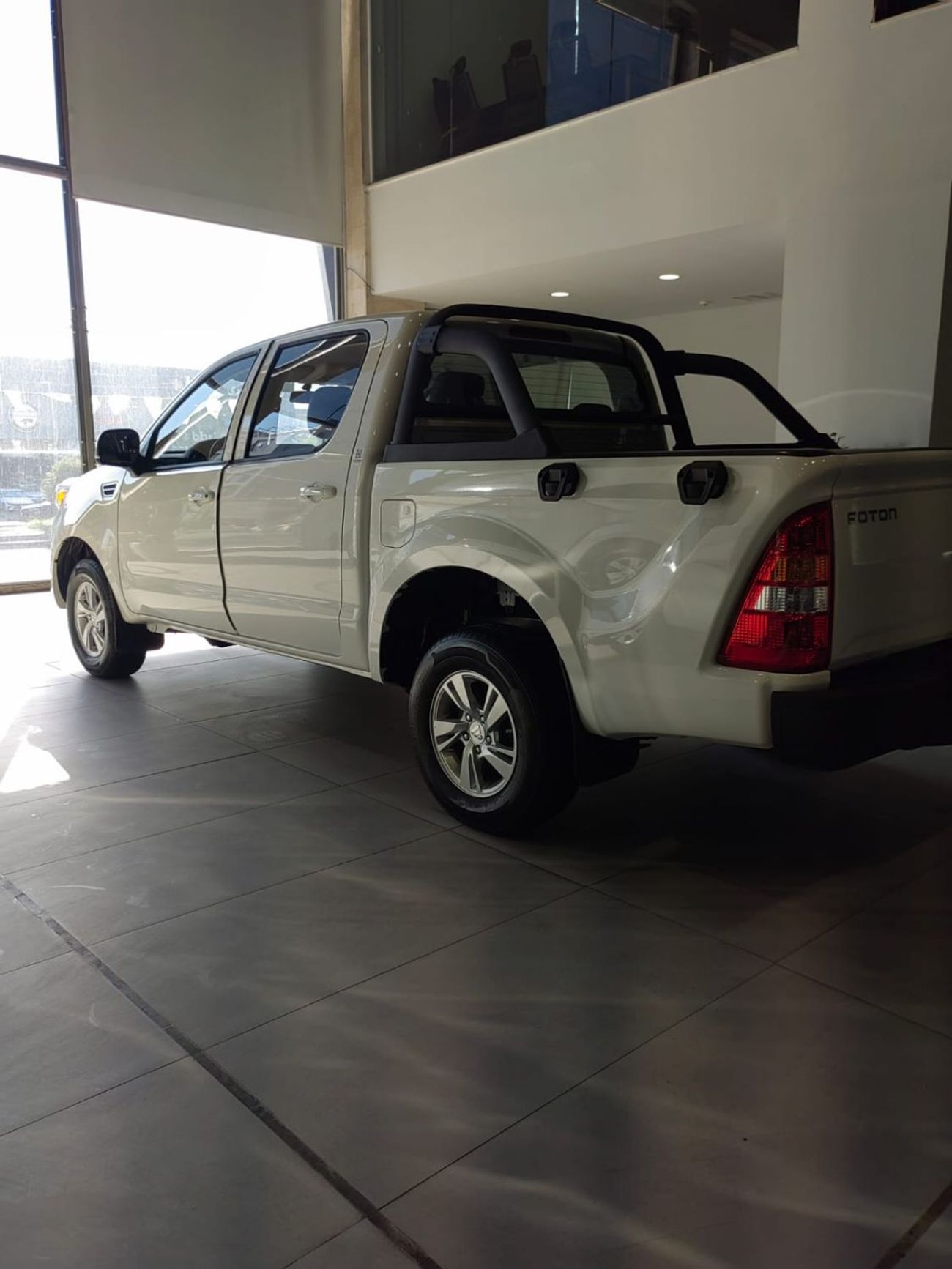 Foton Tunland Foton Tunland 2.4L Double Cabin PETROL(4X2) 2025 Manual POWER (Kw/HP): 100 kw / 135 HP TORQUE (N.m):
