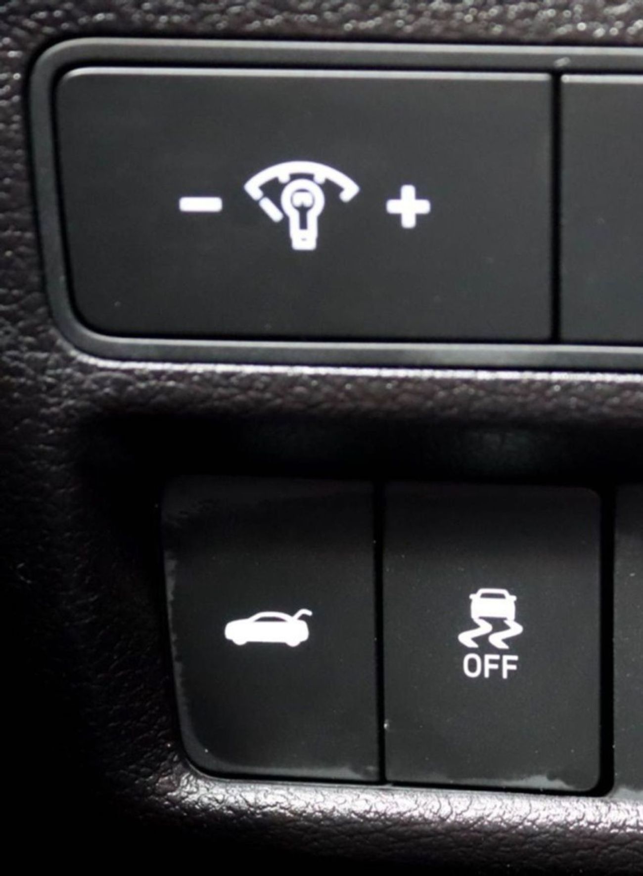 هيونداي سوناتا Smart 2.5L Hyundai Sonata 2023 GCC accident-free in excellent condition 1388 P.M