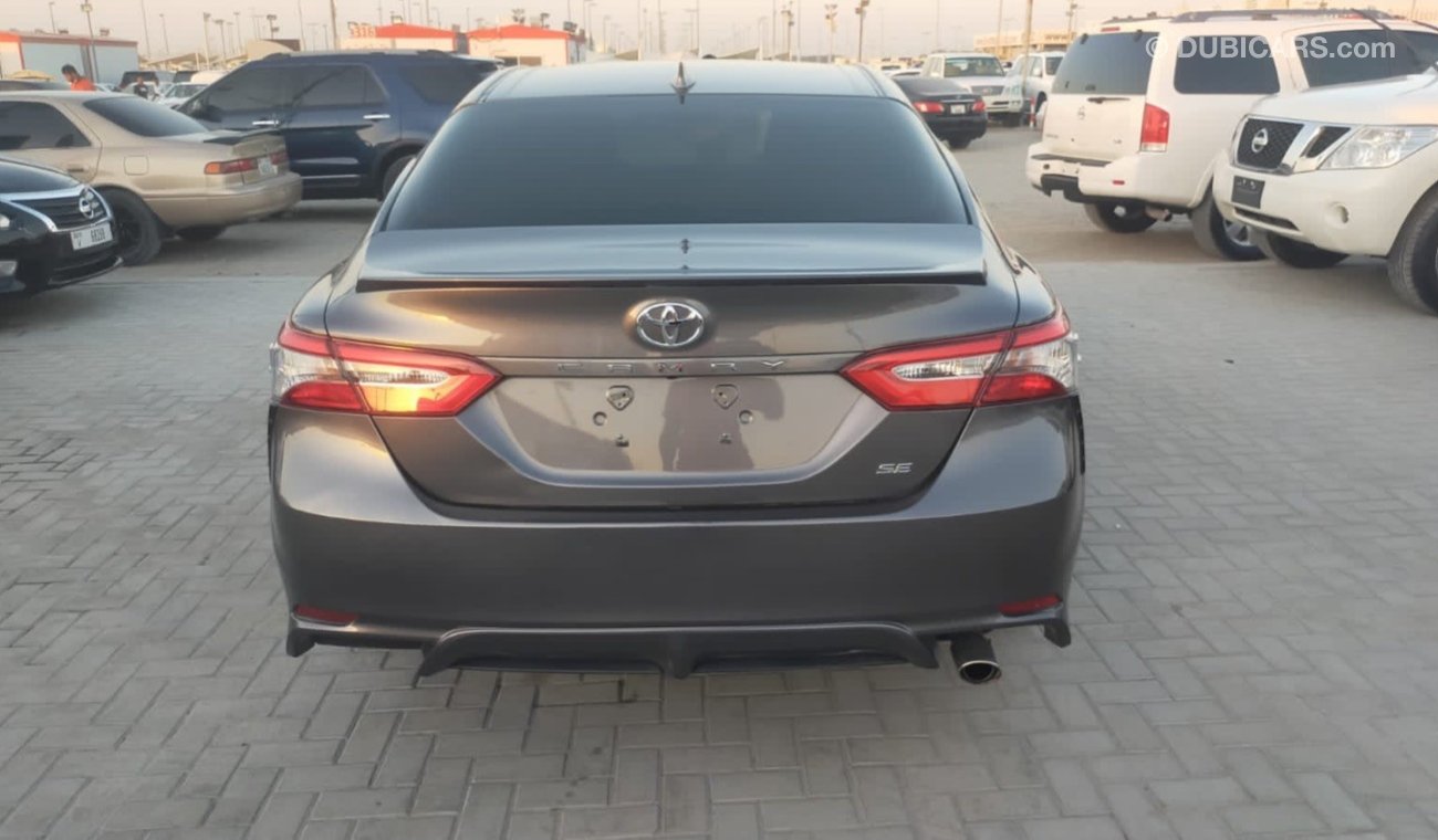 Toyota Camry تويوتا كامري2019 وارد بحالة ممتازة SE