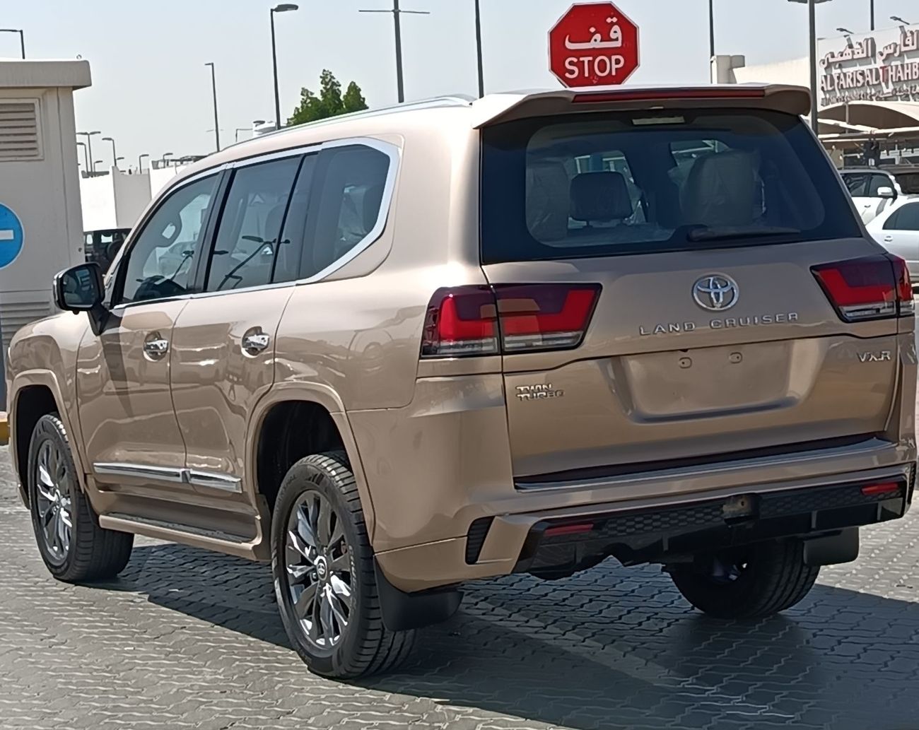 تويوتا لاند كروزر