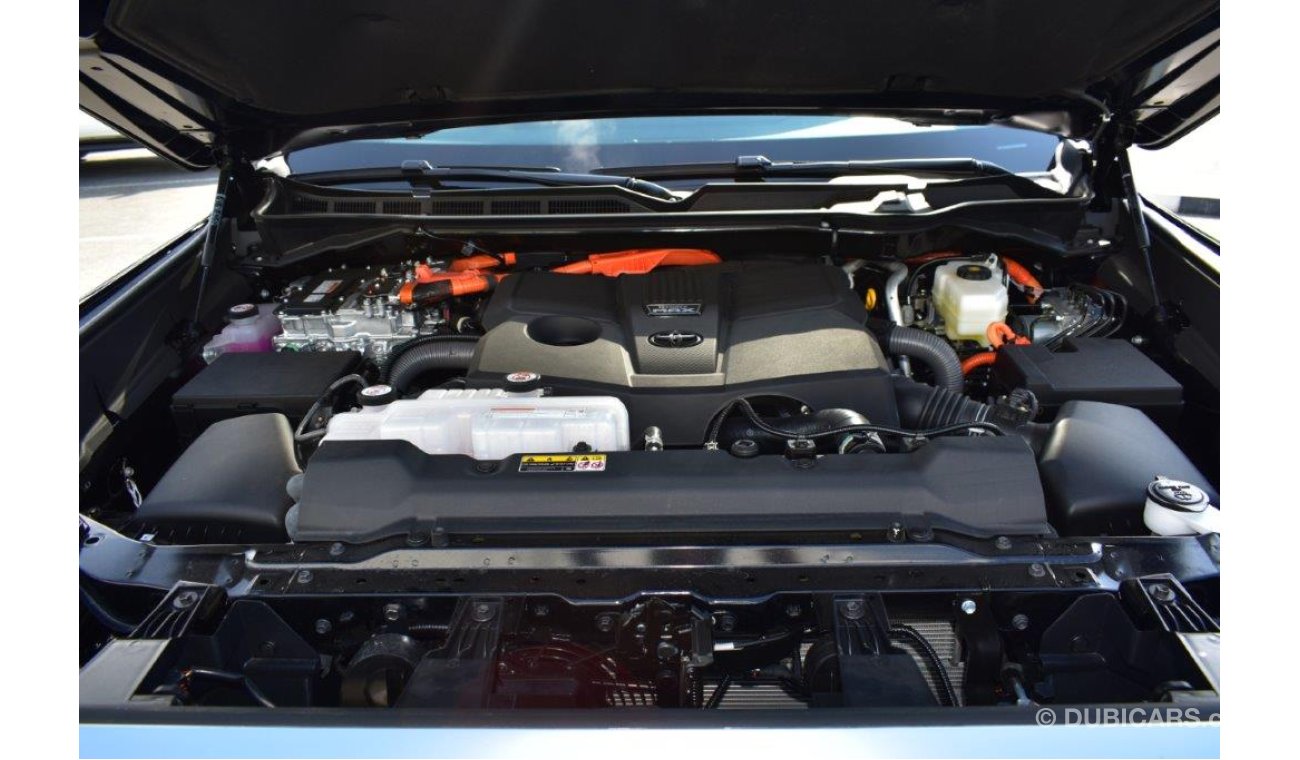 تويوتا تاندرا Crew Max Hybrid Limited V6 3.5L Petrol 4WD Automatic - Euro 6