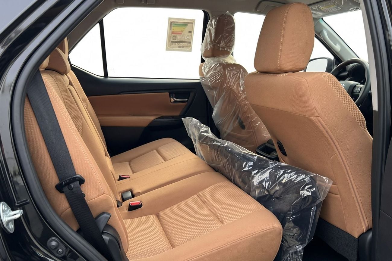 Toyota Fortuner SR5 l FOR EXPORT ONLY l Automatic l Brand New
