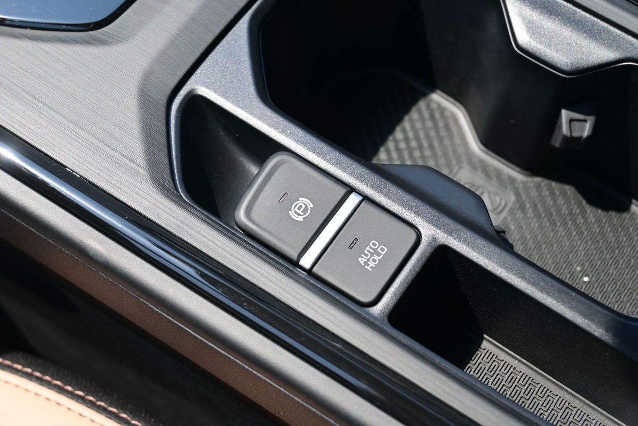 Livan X6 Pro LIVAN X6Pro 1.5L Turbo Petrol, Model 2024, Color White