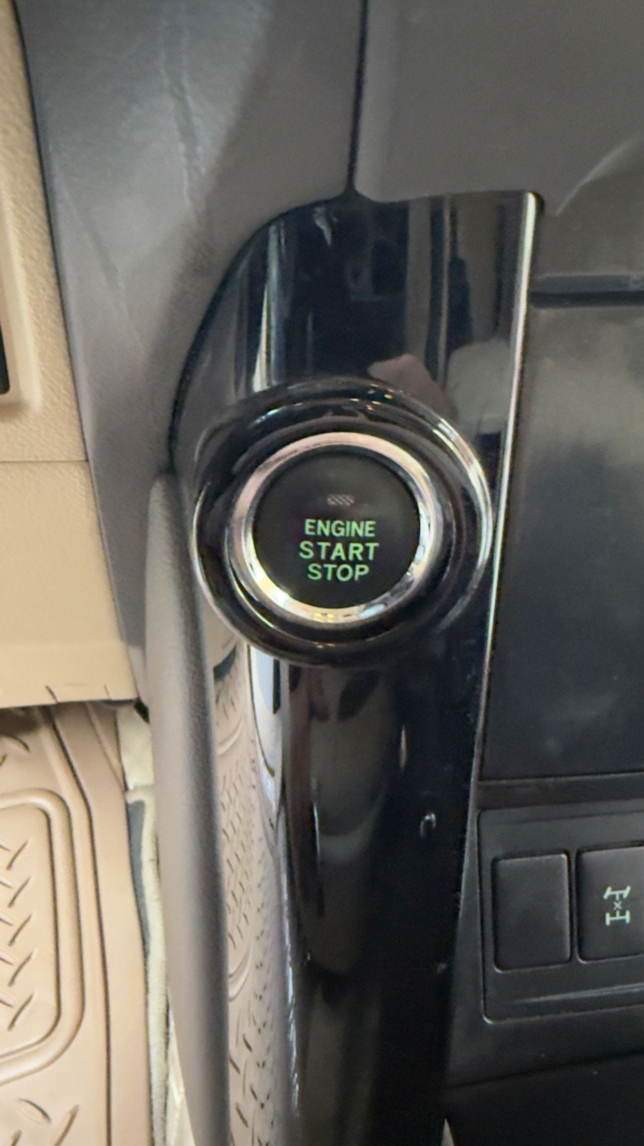 تويوتا برادو TXL 2.8L