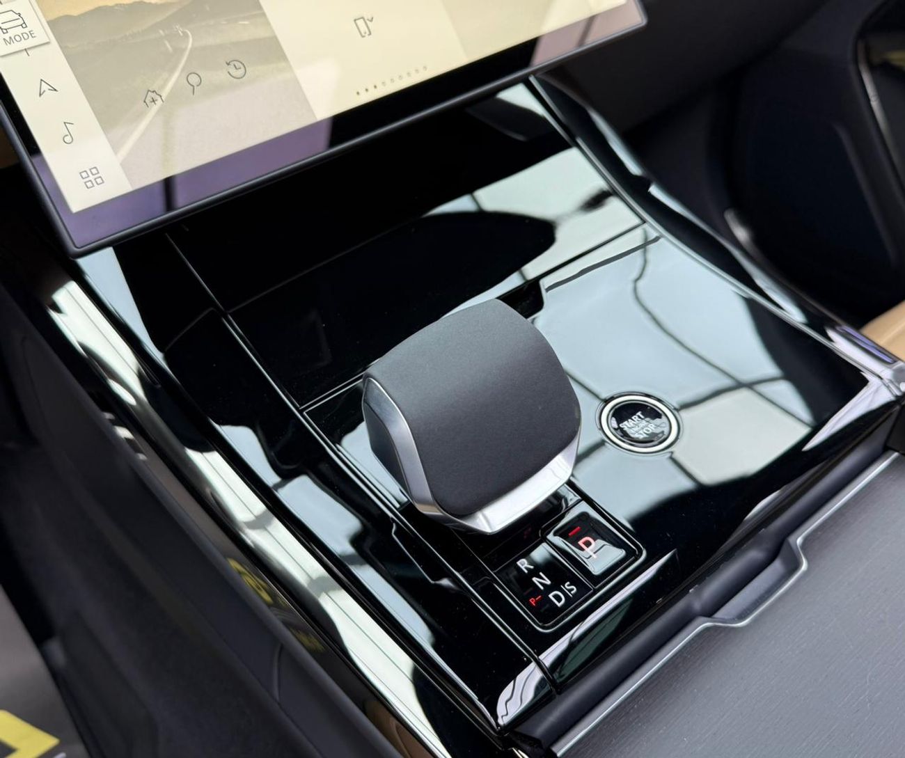 Land Rover Range Rover Sport Dynamic HSE P400 3.0L 2025 Range Rover Sport P400 HSE Dynamic ,Warranty ,Brand New ,Canadian Spec