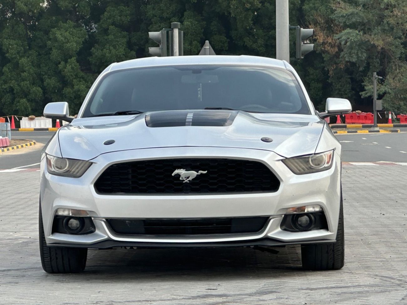 Ford Mustang MODEL 2016 car perfect condition inside and outside full option