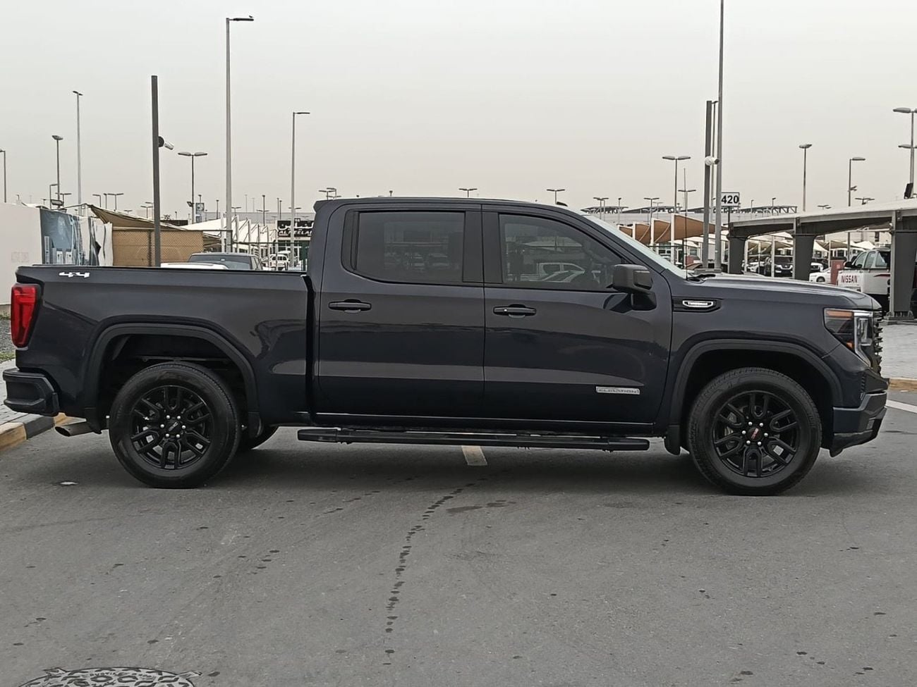 GMC Sierra 2.7T SLE Crew Cab (FWD)