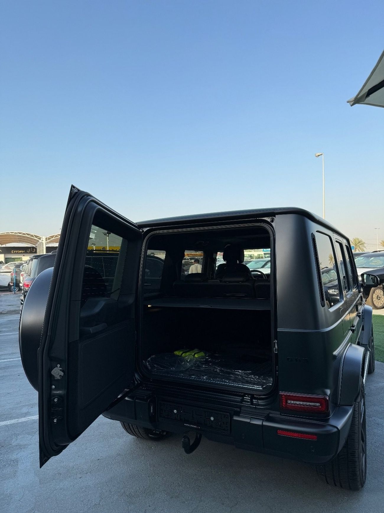 Mercedes-Benz G 63 AMG Mercedes Benz G63 AMG 4.0 V8 Matt Black Color Interior Black