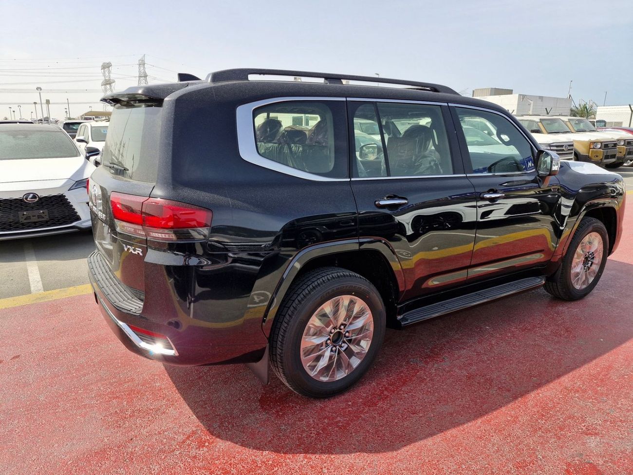 تويوتا لاند كروزر ONLY FOR AFRICA, BEST PRICE 2025 LAND CRUSIER VX4 3.3L DIESEL BRAND NEW 0KM