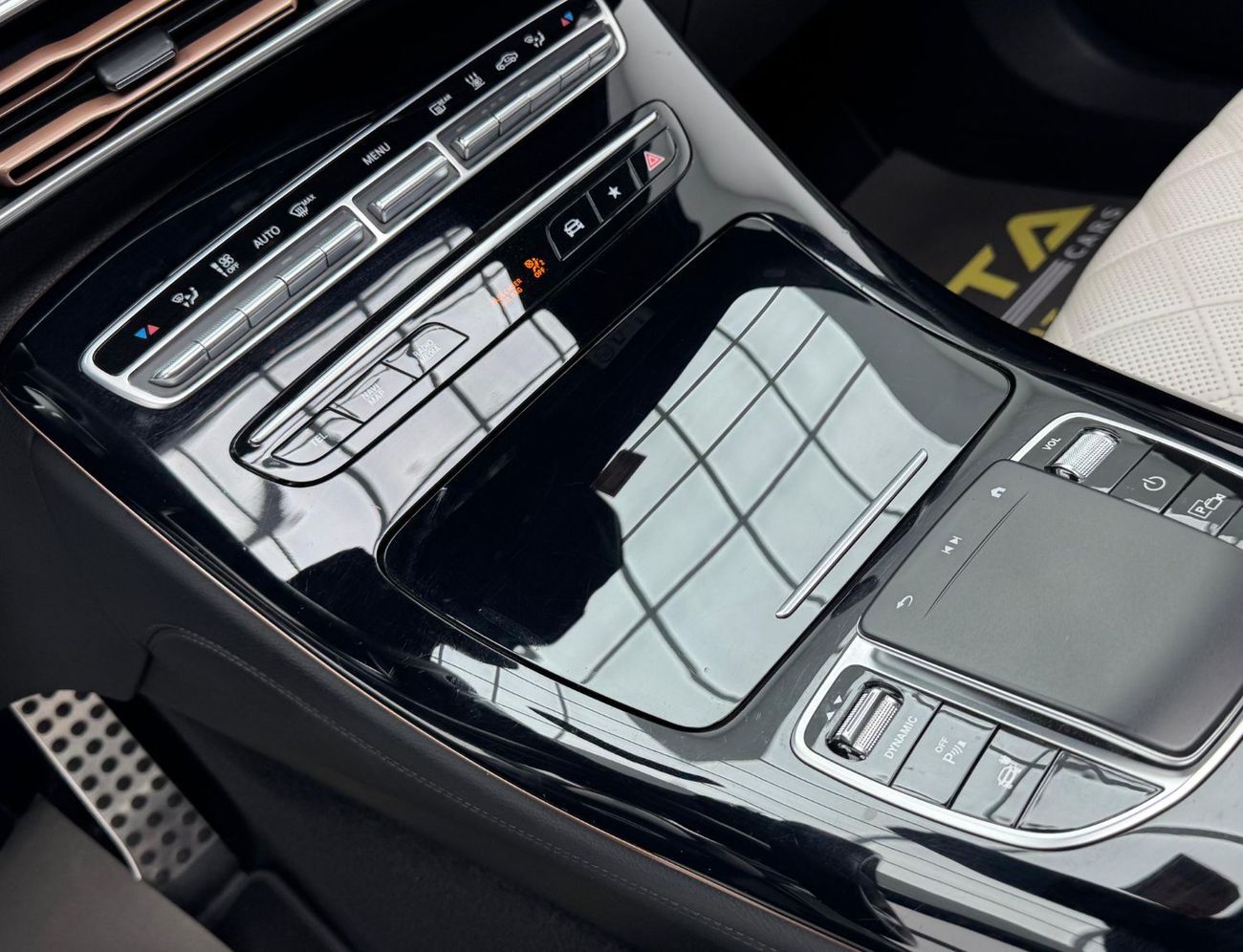 مرسيدس بنز EQC 400 2021 Mercedes-Benz EQC 400 4Matic, 2026 Mercedes Warranty   Service Contract, Service History, GCC