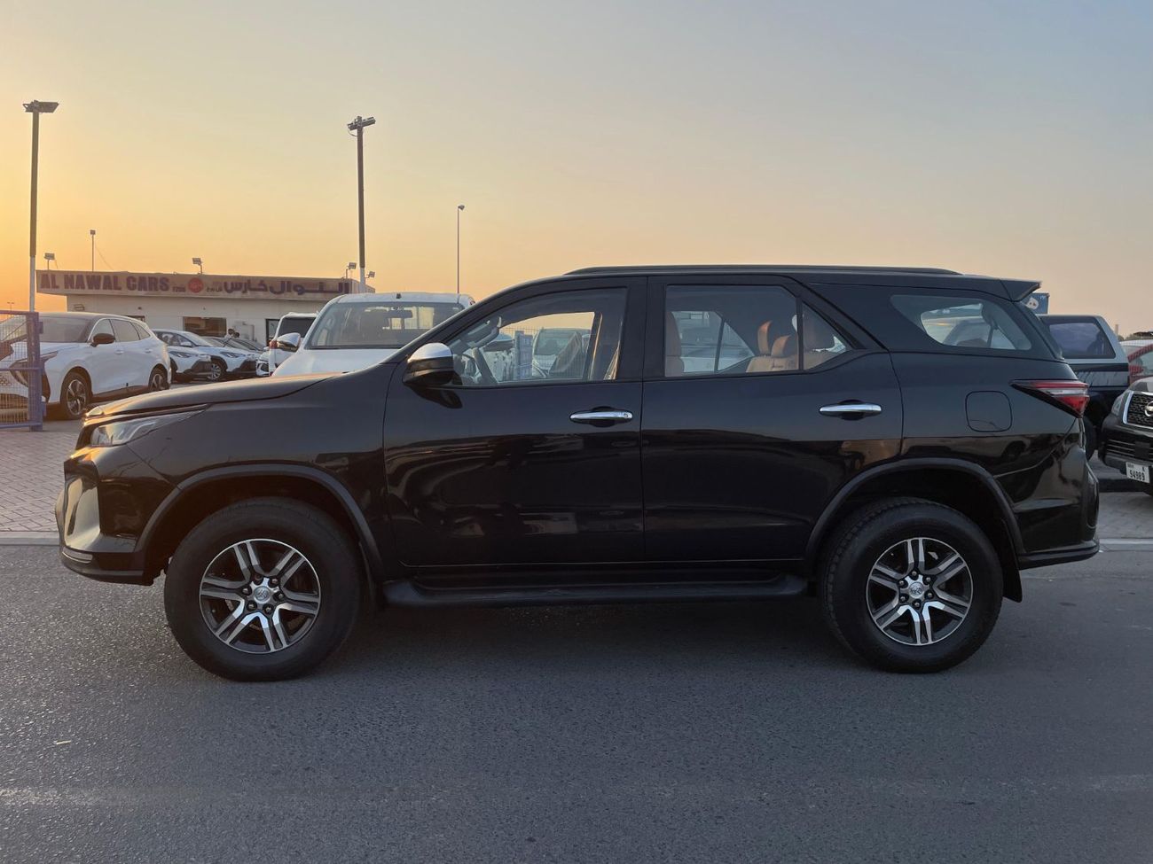 تويوتا فورتونر EXR 2.7L (160 HP)