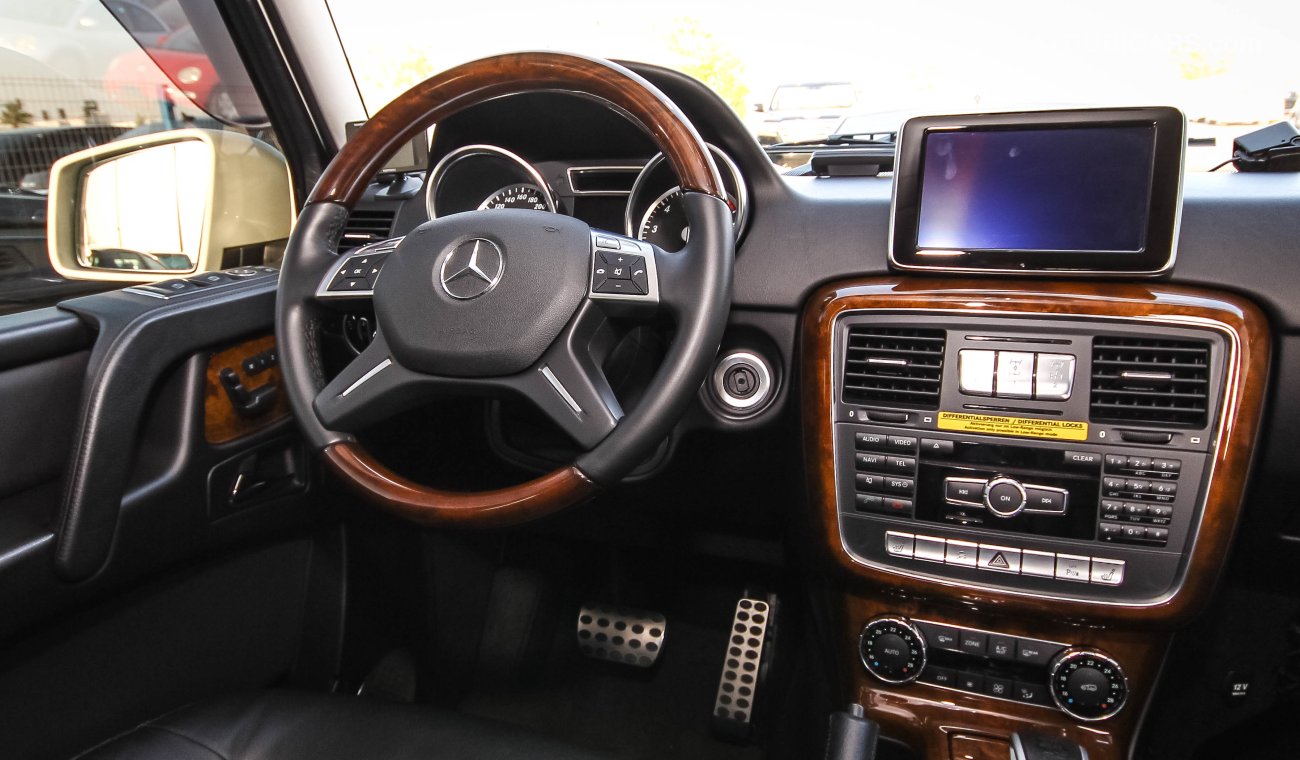 Mercedes-Benz G 550 AMG