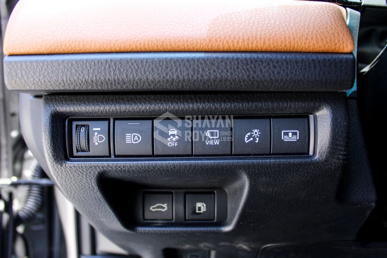 Toyota Camry LUMIERE 2.5L HYBRID AT FWD AT 2026MY