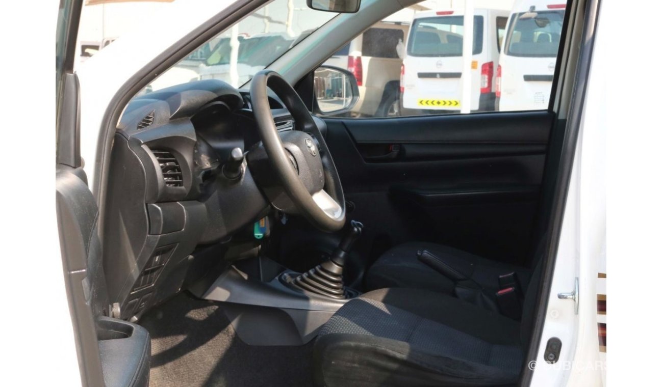 تويوتا هيلوكس 2018 | HILUX GL 4X2 DOUBLE CABIN WITH GCC SPECS AND EXCELLENT CONDITION