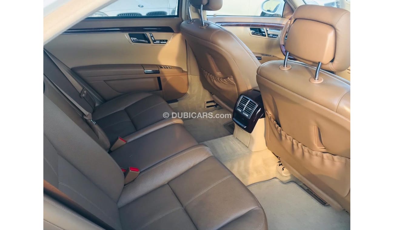 مرسيدس بنز S 500 مرسيدس S500 موديل 2008 خليجي السياره فل مواصفات نفيجشن كراسي الكترونيه تبريد وتسخين ونيت فيجن