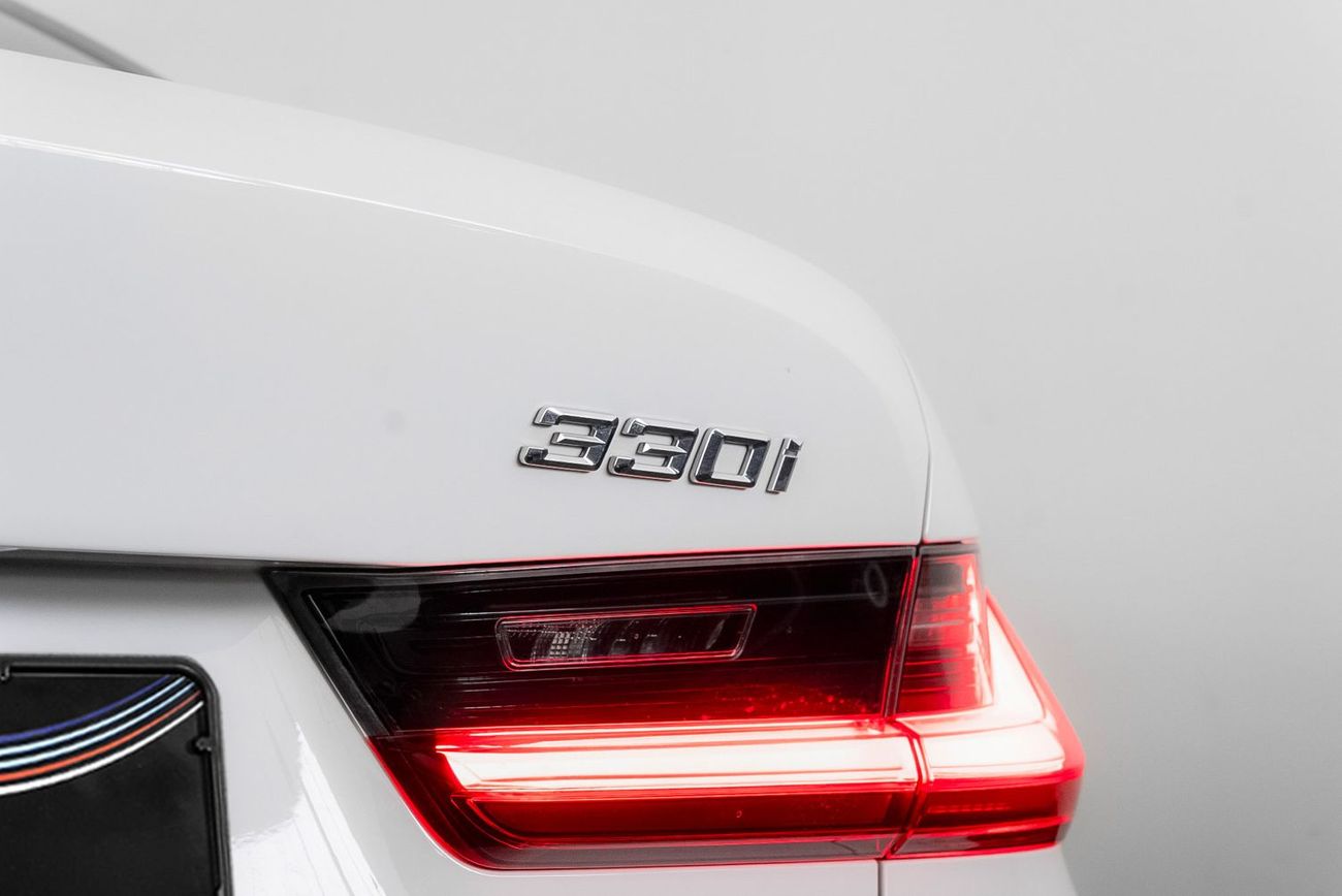 بي أم دبليو 330i M Sport 2.0L (255 HP)